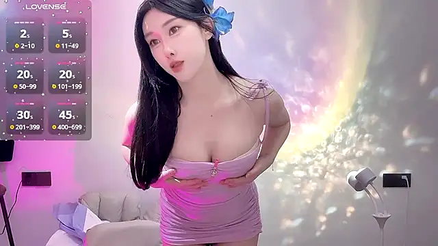Amy-228 online show from March 2025 05:05:02 PM