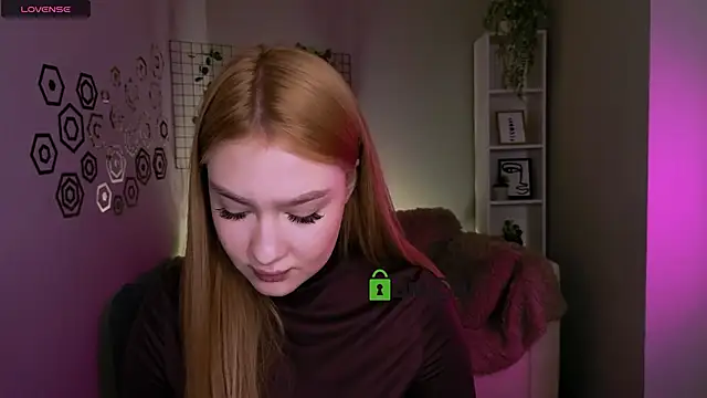 playful sophie online show from February 2026 08:51:02 PM