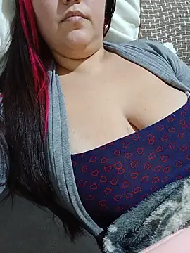 Snapshot of Paolaa_hoot chatting on June 2026 03:31:02 AM Paolaa hoot online show from June 2026 03:31:02 AM