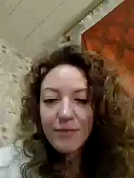 KattyLuuu online show from December 2024 11:50:01 PM