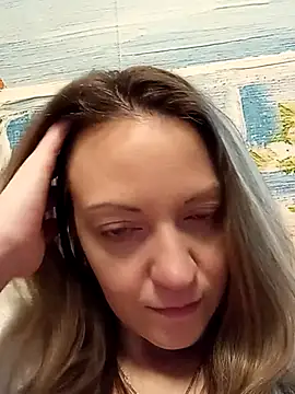 KattyLuuu online show from December 2025 09:20:01 PM