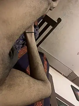 Indiancockmilk online show from December 2024 12:25:01 AM