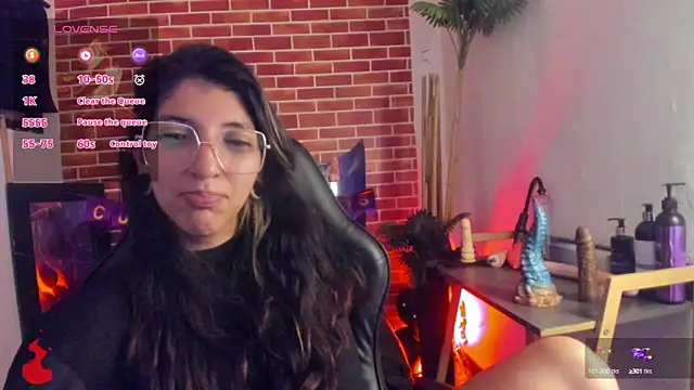marlenna online show from September 2025 12:16:02 PM