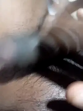 tharu111111 online show from November 2025 01:14:02 PM