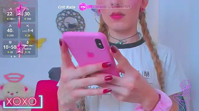 GabbyHills online show from October 2025 05:11:01 PM