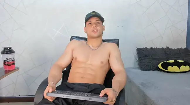 Snapshot of jeicob_gagnon chatting on December 2024 08:58:01 PM jeicob gagnon online show from December 2024 08:58:01 PM