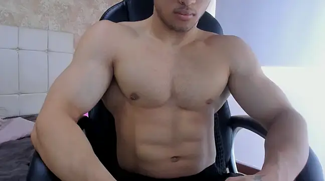 Snapshot of jeicob_gagnon chatting on January 2025 01:36:02 PM jeicob gagnon online show from January 2025 01:36:02 PM