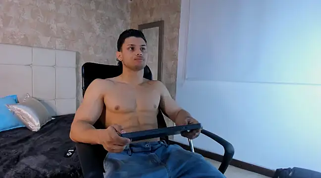 Snapshot of jeicob_gagnon chatting on January 2025 12:59:01 PM jeicob gagnon online show from January 2025 12:59:01 PM