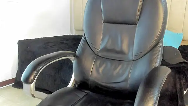 Snapshot of jeicob_gagnon chatting on October 2025 09:00:01 AM jeicob gagnon online show from October 2025 09:00:01 AM