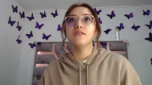 Anny Fox- online show from February 2026 09:00:01 PM