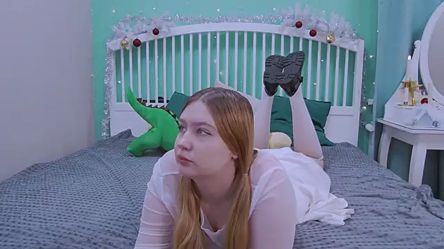 Ellie Wellie online show from December 2024 12:56:02 PM