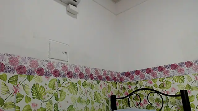 sweetfantacies18 online show from February 2025 12:07:01 AM