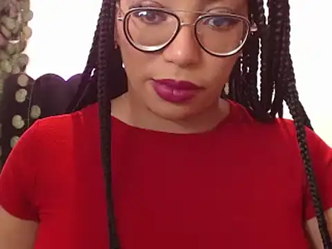 AmyBriiggs online show from November 2025 03:08:02 AM