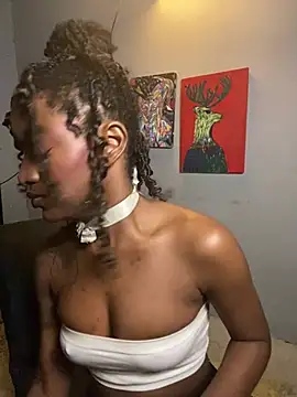 Zizi-campbel online show from March 2026 10:31:02 AM