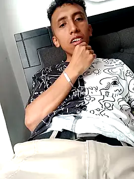 Alex-col online show from December 2024 04:36:02 PM