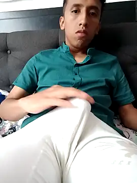 Alex-col online show from January 2025 10:22:01 PM