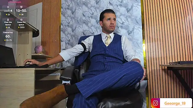 Hideintheoffice online show from April 2026 11:46:02 AM