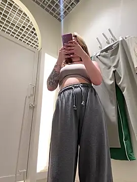 MayaMystic online show from January 2025 02:18:01 PM