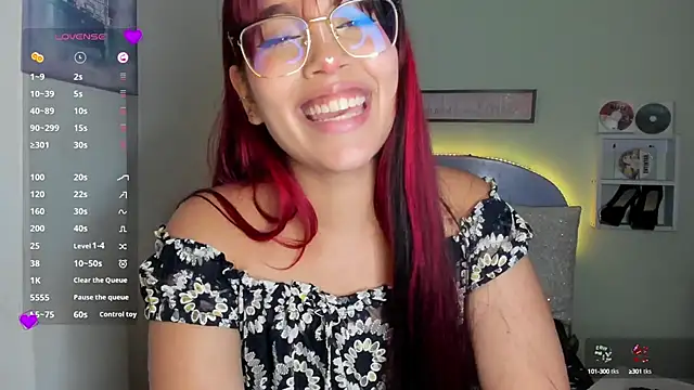 Snapshot of Fresita_Rosita chatting on January 2025 03:49:02 PM Fresita Rosita online show from January 2025 03:49:02 PM