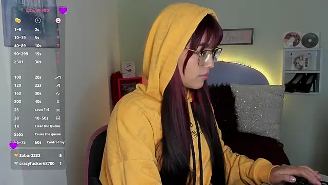 Snapshot of Fresita_Rosita chatting on January 2025 05:05:01 PM Fresita Rosita online show from January 2025 05:05:01 PM