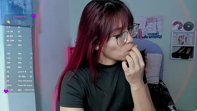 Snapshot of Fresita_Rosita chatting on February 2025 12:36:02 PM Fresita Rosita online show from February 2025 12:36:02 PM