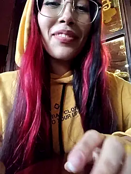 Snapshot of Fresita_Rosita chatting on February 2025 10:39:02 PM Fresita Rosita online show from February 2025 10:39:02 PM