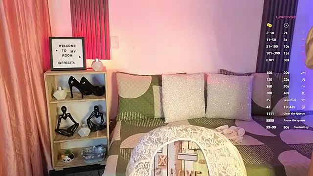 Fresita Rosita online show from October 2025 12:28:01 PM