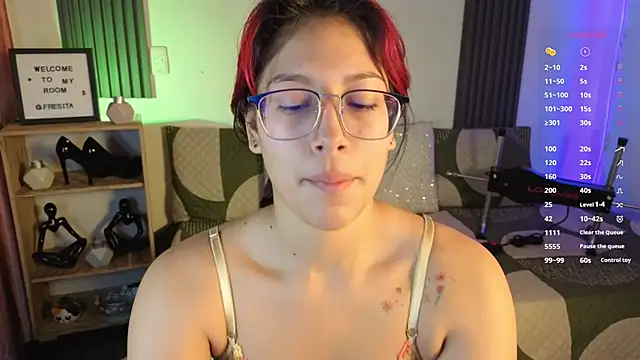 Fresita Rosita online show from October 2025 12:23:01 PM