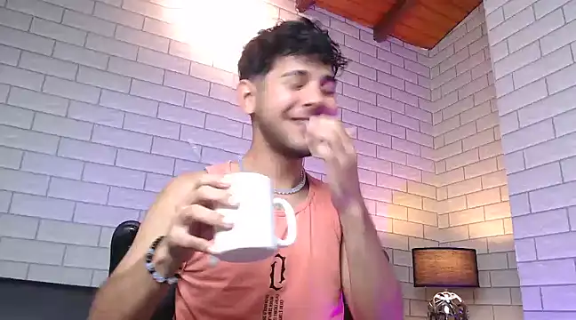 Samir bear online show from March 2025 03:45:02 PM