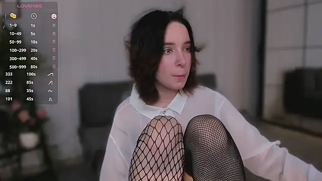 lilithlunna online show from March 2025 04:47:01 AM