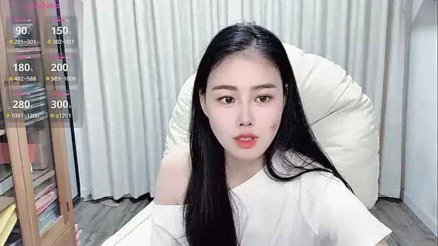 LILI-Baobei online show from September 2025 06:14:01 AM