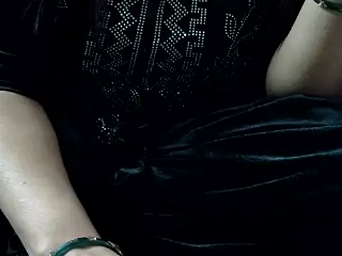 Housewife12 online show from January 2025 02:04:01 PM