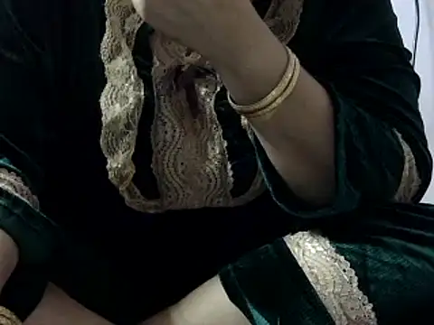 Housewife12 online show from March 2025 02:12:02 PM