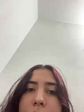 Ema kraus online show from February 2026 01:03:02 AM