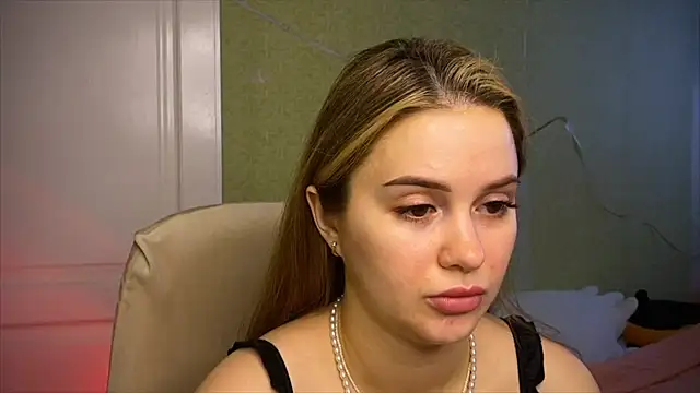 IlonaMurf online show from April 2026 08:01:02 AM