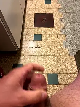 Snapshot of mikiss789 chatting on October 2025 03:16:02 AM mikiss789 online show from October 2025 03:16:02 AM