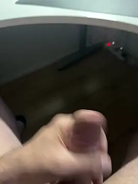 mikiss789 online show from April 2026 04:54:01 AM