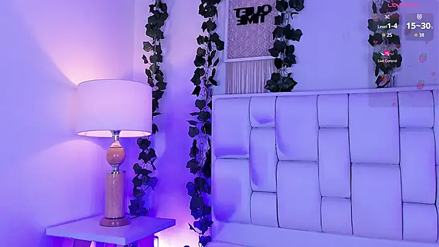 Snapshot of Miaa_gh1 chatting on May 2026 11:31:02 AM Miaa gh1 online show from May 2026 11:31:02 AM