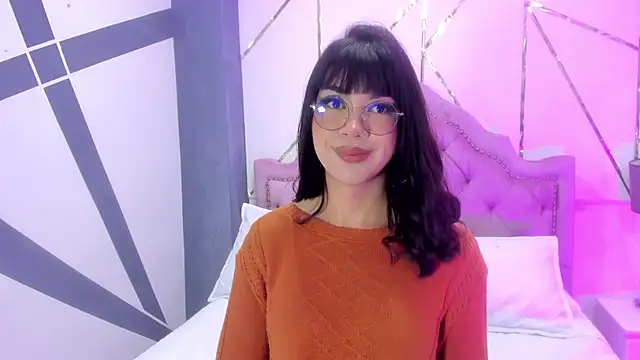 Snapshot of RoseCassie chatting on January 2025 12:36:02 PM RoseCassie online show from January 2025 12:36:02 PM