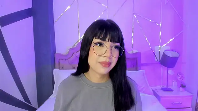 Snapshot of RoseCassie chatting on January 2025 01:27:01 PM RoseCassie online show from January 2025 01:27:01 PM