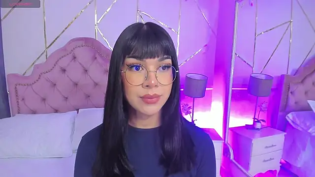 Snapshot of RoseCassie chatting on January 2025 01:10:01 PM RoseCassie online show from January 2025 01:10:01 PM