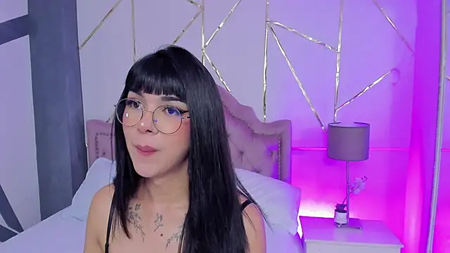 Snapshot of RoseCassie chatting on February 2025 04:46:01 PM RoseCassie online show from February 2025 04:46:01 PM