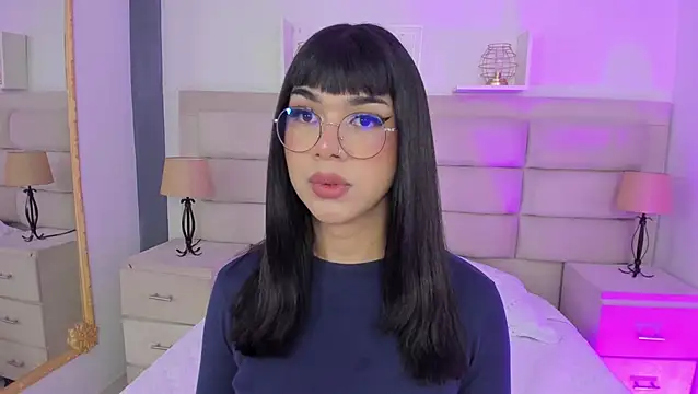 Snapshot of RoseCassie chatting on February 2025 01:01:01 PM RoseCassie online show from February 2025 01:01:01 PM