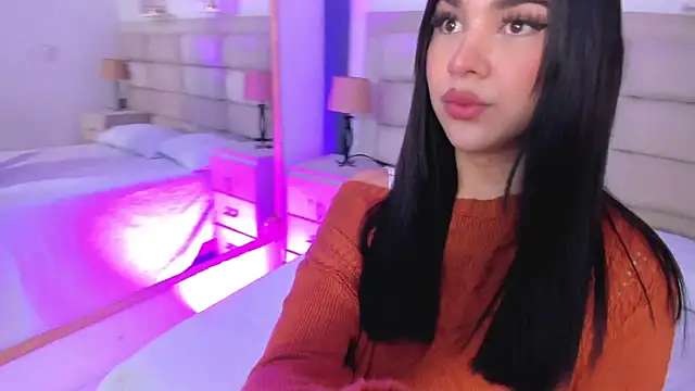Snapshot of RoseCassie chatting on September 2025 01:56:02 PM RoseCassie online show from September 2025 01:56:02 PM