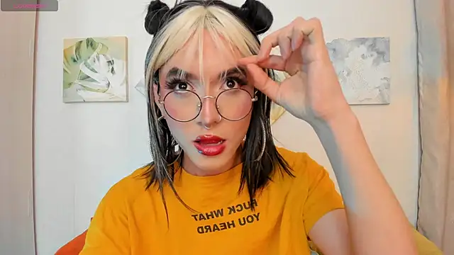 ash ricci online show from November 2025 03:39:01 AM