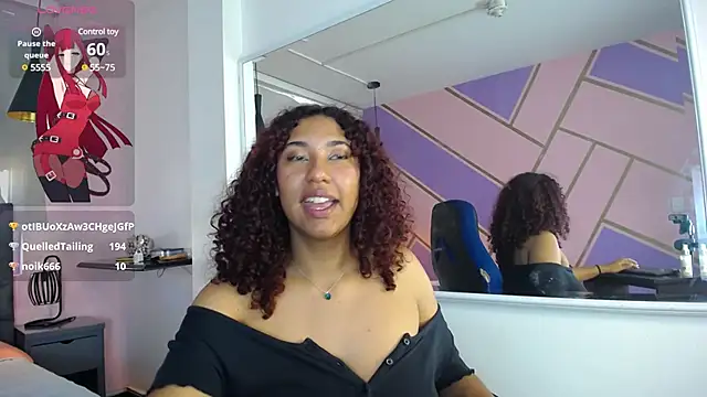 Snapshot of lauraltt chatting on January 2025 04:08:01 PM lauraltt online show from January 2025 04:08:01 PM