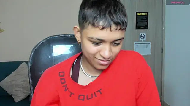 Dominick jones online show from November 2025 04:07:02 PM