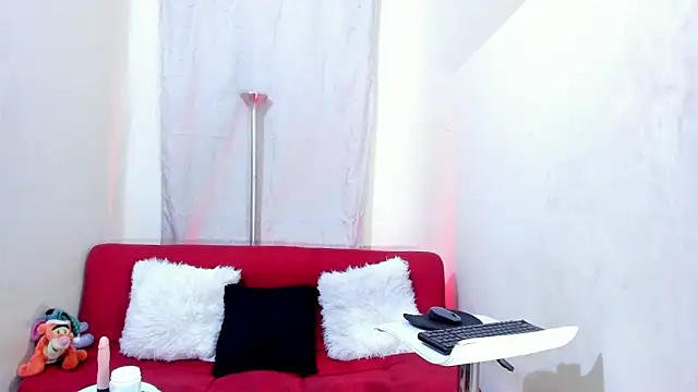 Snapshot of Mariana_16_ chatting on March 2025 08:52:01 PM Mariana 16 online show from March 2025 08:52:01 PM