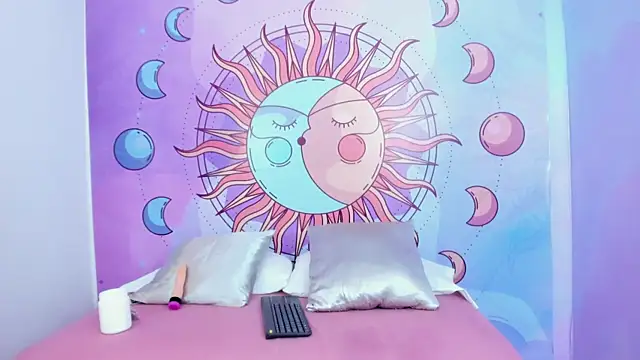 Snapshot of Mariana_16_ chatting on September 2025 07:36:02 PM Mariana 16 online show from September 2025 07:36:02 PM