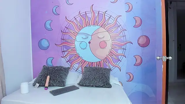 Snapshot of Mariana_16_ chatting on September 2025 07:28:01 PM Mariana 16 online show from September 2025 07:28:01 PM